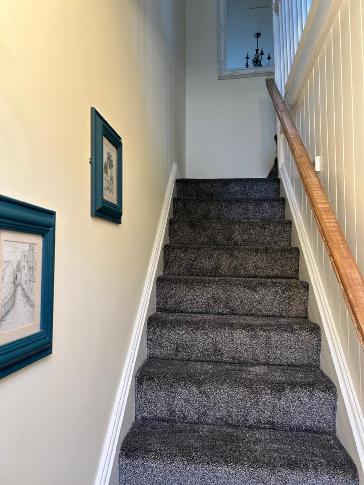 The Buxton Retreat A Luxurious 3-Storey Townhouse With Four Poster Bed And Double Jacuzzi Bath" Extérieur photo